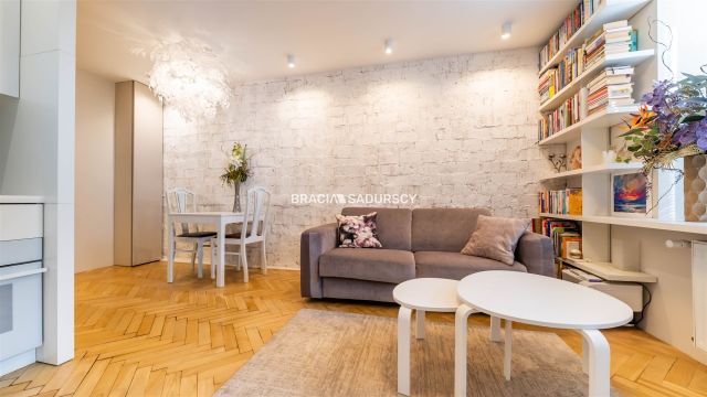 Mieszkanie 2-pokojowe Kraków Zwierzyniec, ul. rtm. Zbigniewa Dunin-Wąsowicza. Zdjęcie 3