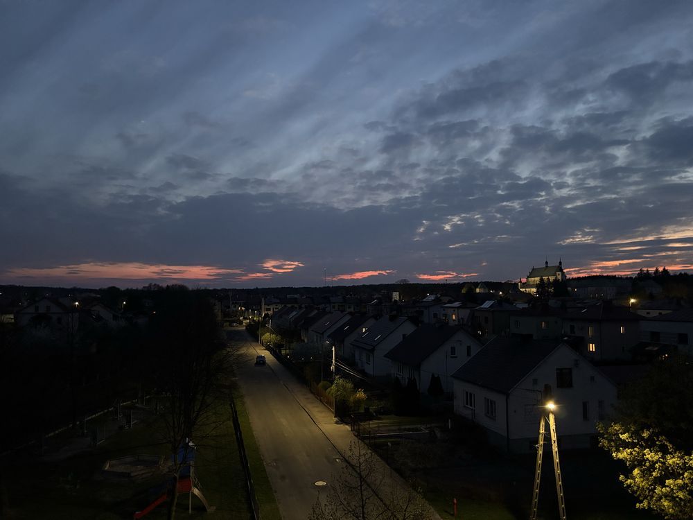 Mieszkanie 3-pokojowe Leżajsk, ul. Władysława Broniewskiego. Zdjęcie 2