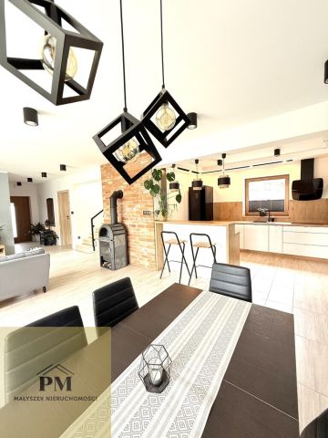 dom szeregowy, 5 pokoi Bobolice, ul. Ogrodowa. Zdjęcie 1