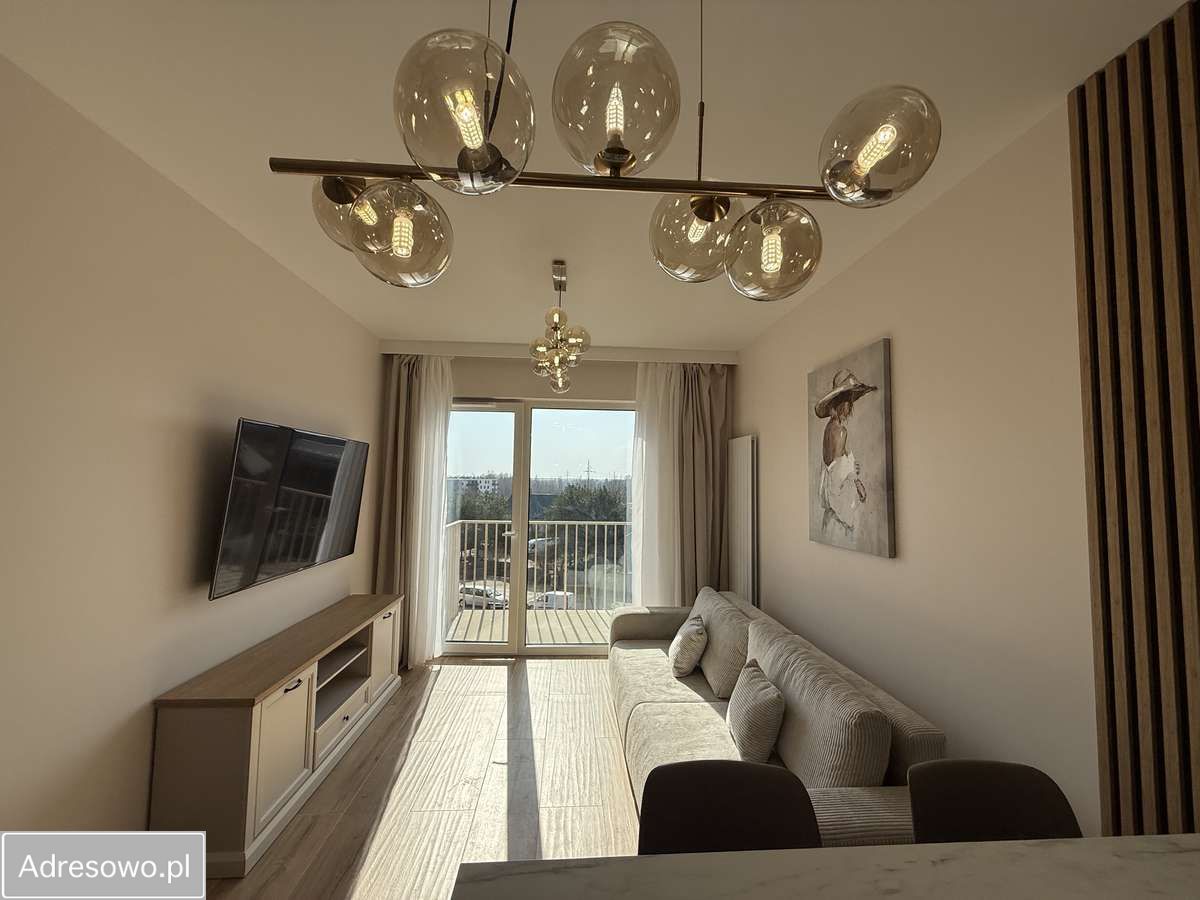 Mieszkanie 2-pokojowe Julianów, ul. Urbanistów. Zdjęcie 4