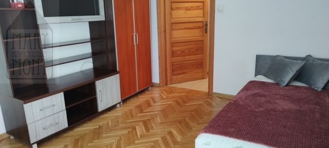 Mieszkanie 3-pokojowe Warszawa Śródmieście, ul. Mordechaja Anielewicza. Zdjęcie 2