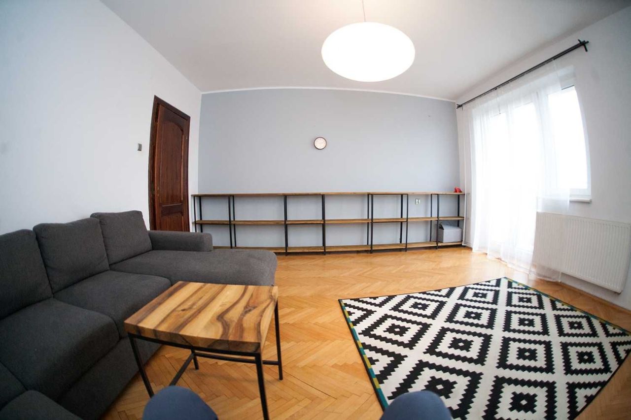 Mieszkanie 3-pokojowe Poznań Łazarz, ul. Romana Dmowskiego. Zdjęcie 1