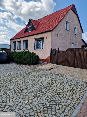 dom wolnostojący, 8 pokoi Ośno Lubuskie, ul. 11 Listopada. Zdjęcie 1