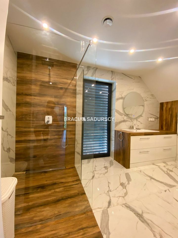 dom wolnostojący, 4 pokoje Skawina, ul. Mikołaja Kopernika. Zdjęcie 39