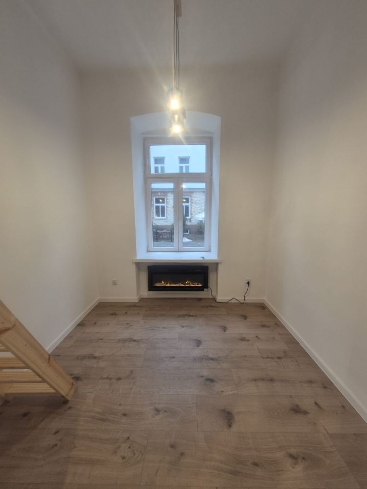 Mieszkanie 1-pokojowe Częstochowa Centrum, al. Aleja Najświętszej Maryi Panny. Zdjęcie 14