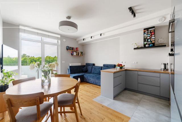 Mieszkanie 3-pokojowe Warszawa Ursus, ul. Dzieci Warszawy. Zdjęcie 1