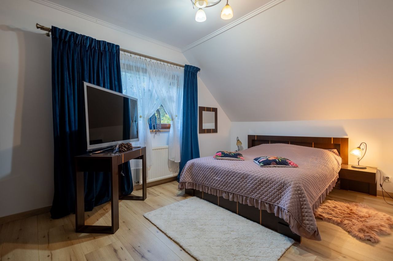 dom wolnostojący, 6 pokoi Nowe Biskupice. Zdjęcie 23