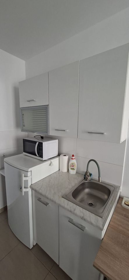 Mieszkanie 2-pokojowe Katowice Kostuchna. Zdjęcie 4