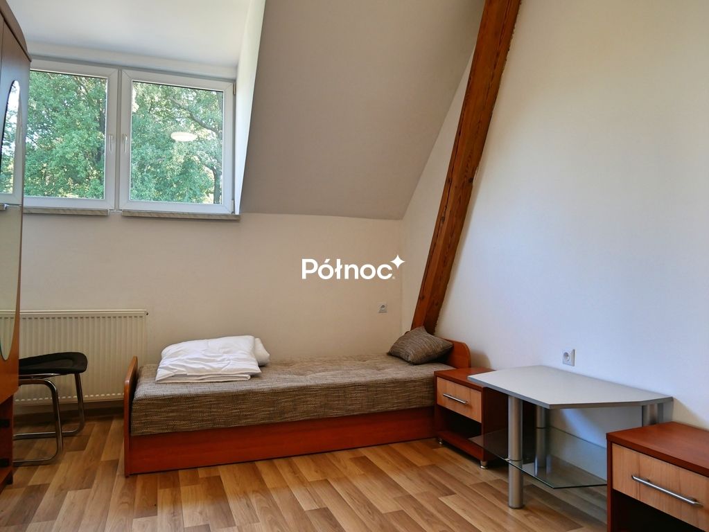dom szeregowy, 5 pokoi Wykroty. Zdjęcie 9
