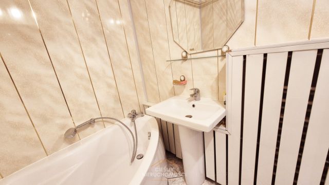 Mieszkanie 4-pokojowe Sosnowiec Stary Sosnowiec, ul. marsz. Józefa Piłsudskiego. Zdjęcie 15