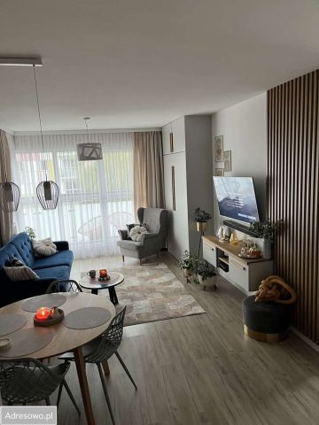 Mieszkanie 3-pokojowe Gdynia Pustki Cisowskie, ul. Chabrowa. Zdjęcie 1