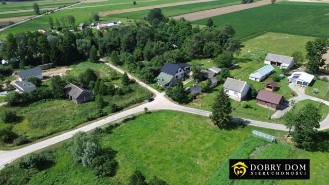 dom wolnostojący, 2 pokoje Falki. Zdjęcie 9