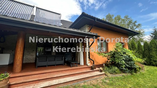 dom wolnostojący, 5 pokoi Inowłódz. Zdjęcie 4