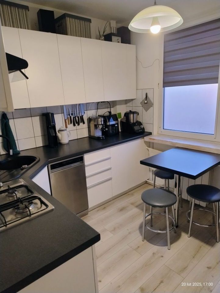 Mieszkanie 4-pokojowe Myszków. Zdjęcie 7