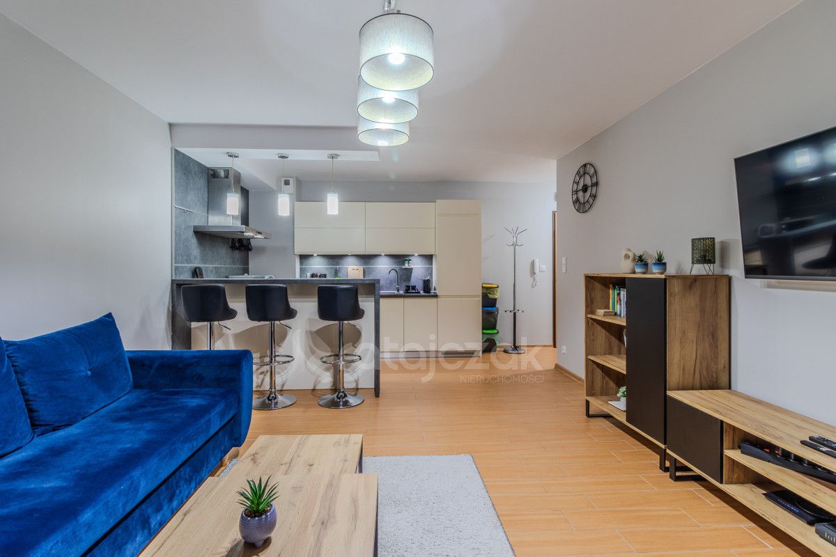 Mieszkanie 3-pokojowe Gniewino, ul. Nowa. Zdjęcie 2