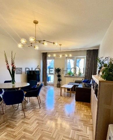 Mieszkanie 4-pokojowe Warszawa Praga-Południe, ul. kard. Aleksandra Kakowskiego