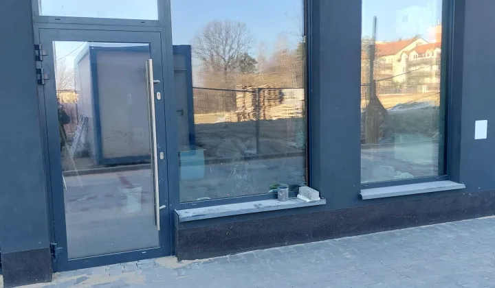 Lokal Skarżysko-Kamienna, al. Tysiąclecia