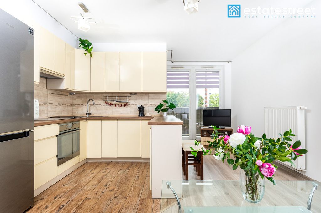 Mieszkanie 2-pokojowe Kraków, os. Bohaterów Września. Zdjęcie 2