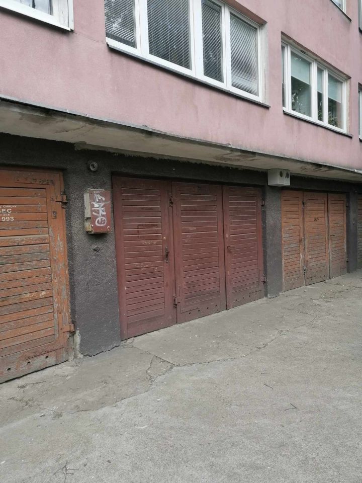 Garaż/miejsce parkingowe Szczecin Drzetowo, Stalmacha 6. Zdjęcie 1