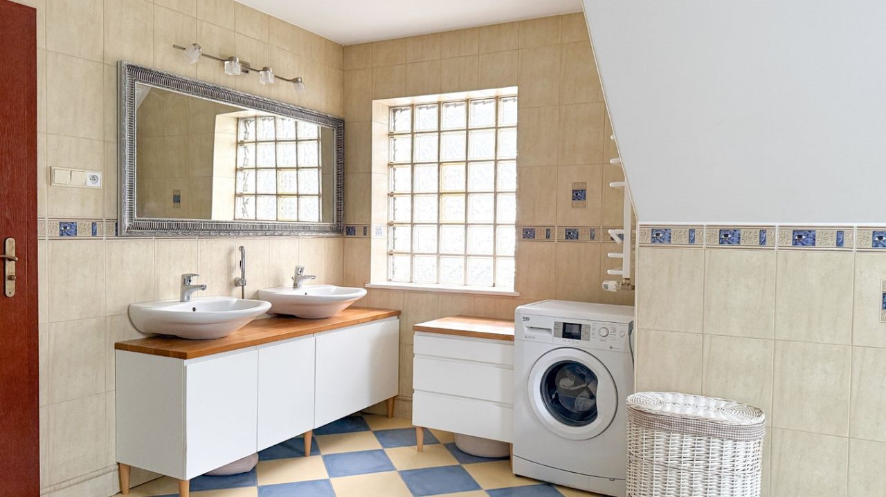 dom wolnostojący, 5 pokoi Śródlesie. Zdjęcie 7