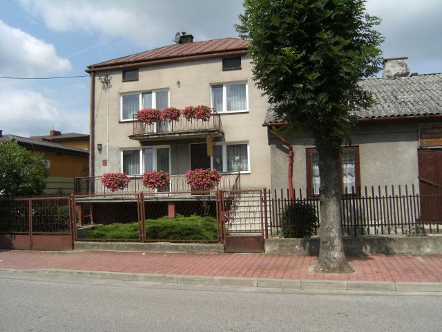 dom wolnostojący, 5 pokoi Różan, ul. Lwowska. Zdjęcie 1