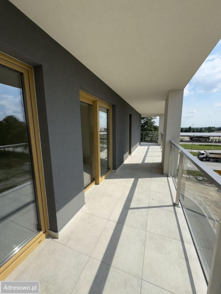 Mieszkanie 3-pokojowe Busko-Zdrój. Zdjęcie 3