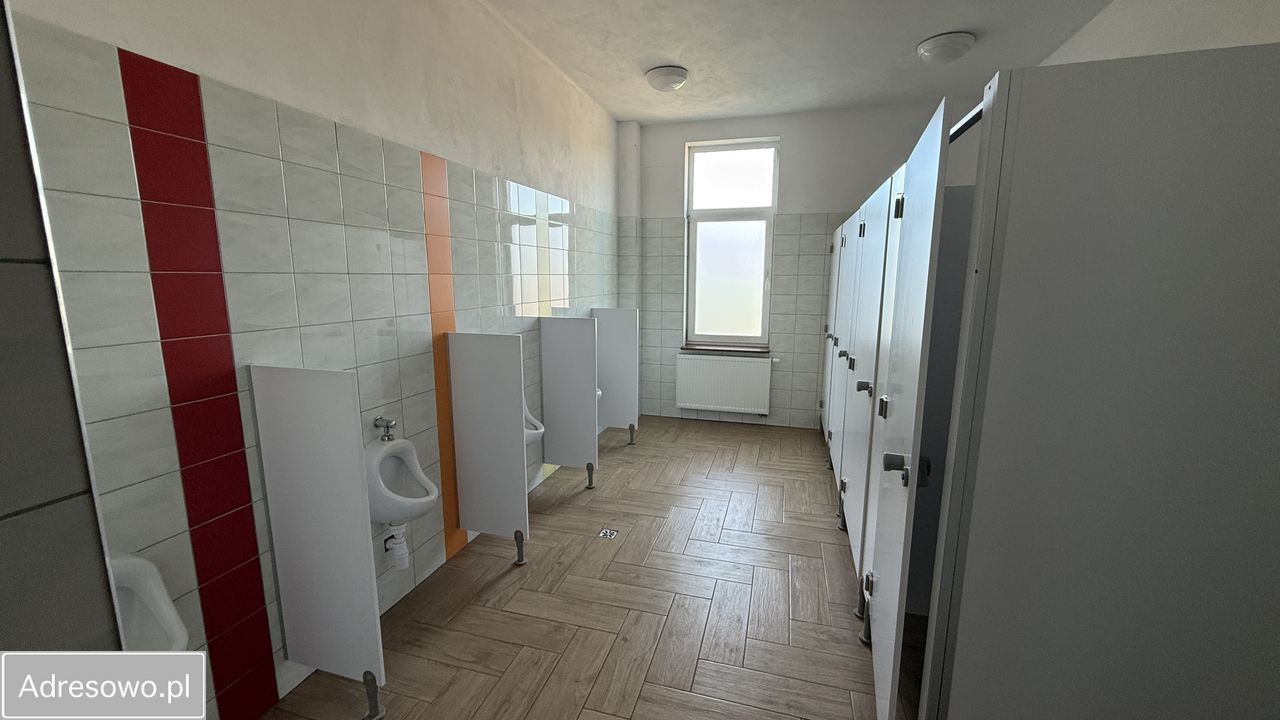 Lokal Kobyłka, ul. ks. Władysława Rosłana. Zdjęcie 17