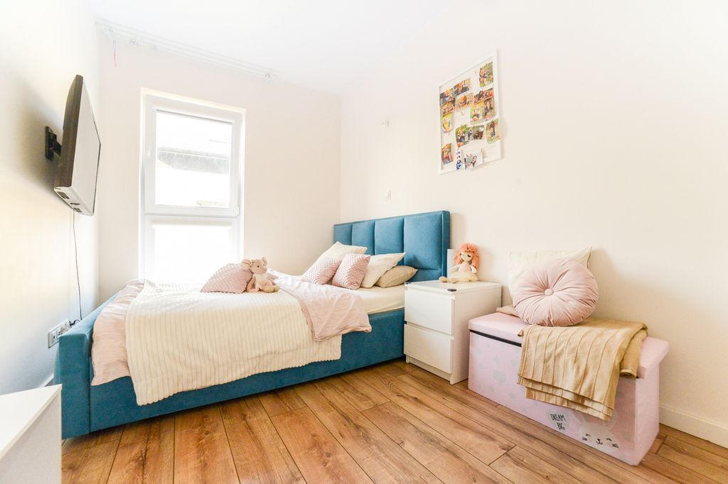 dom szeregowy, 6 pokoi Ząbki, ul. Skowronka. Zdjęcie 26