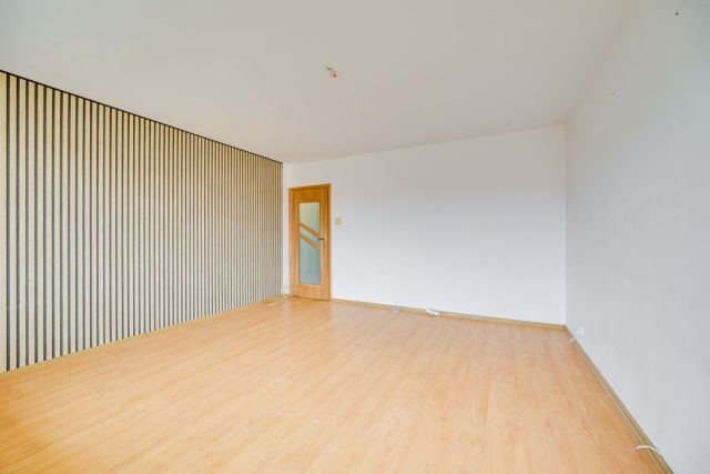 Mieszkanie 3-pokojowe Reda, ul. Spokojna. Zdjęcie 3