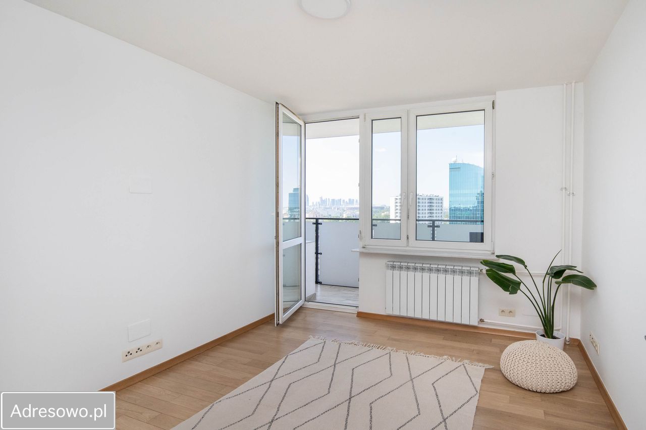 Mieszkanie 3-pokojowe Warszawa Praga-Południe, ul. Majdańska. Zdjęcie 1