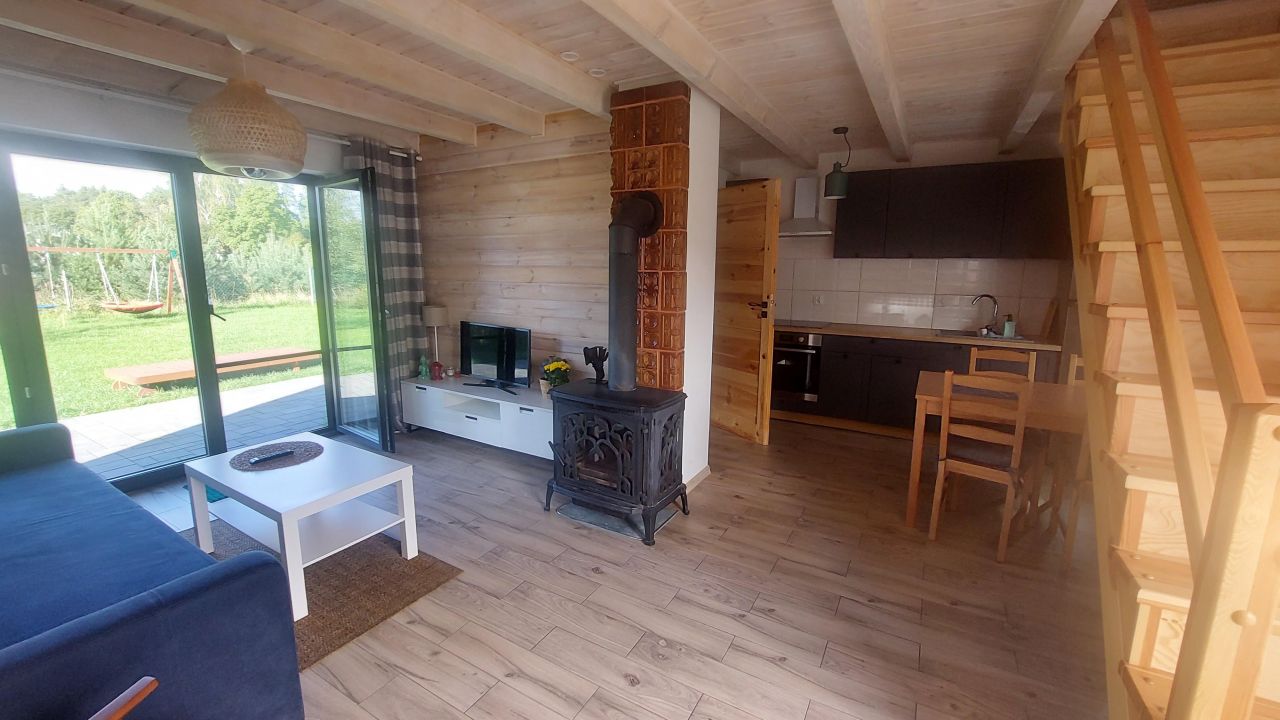 dom wolnostojący, 2 pokoje Siemiany. Zdjęcie 10