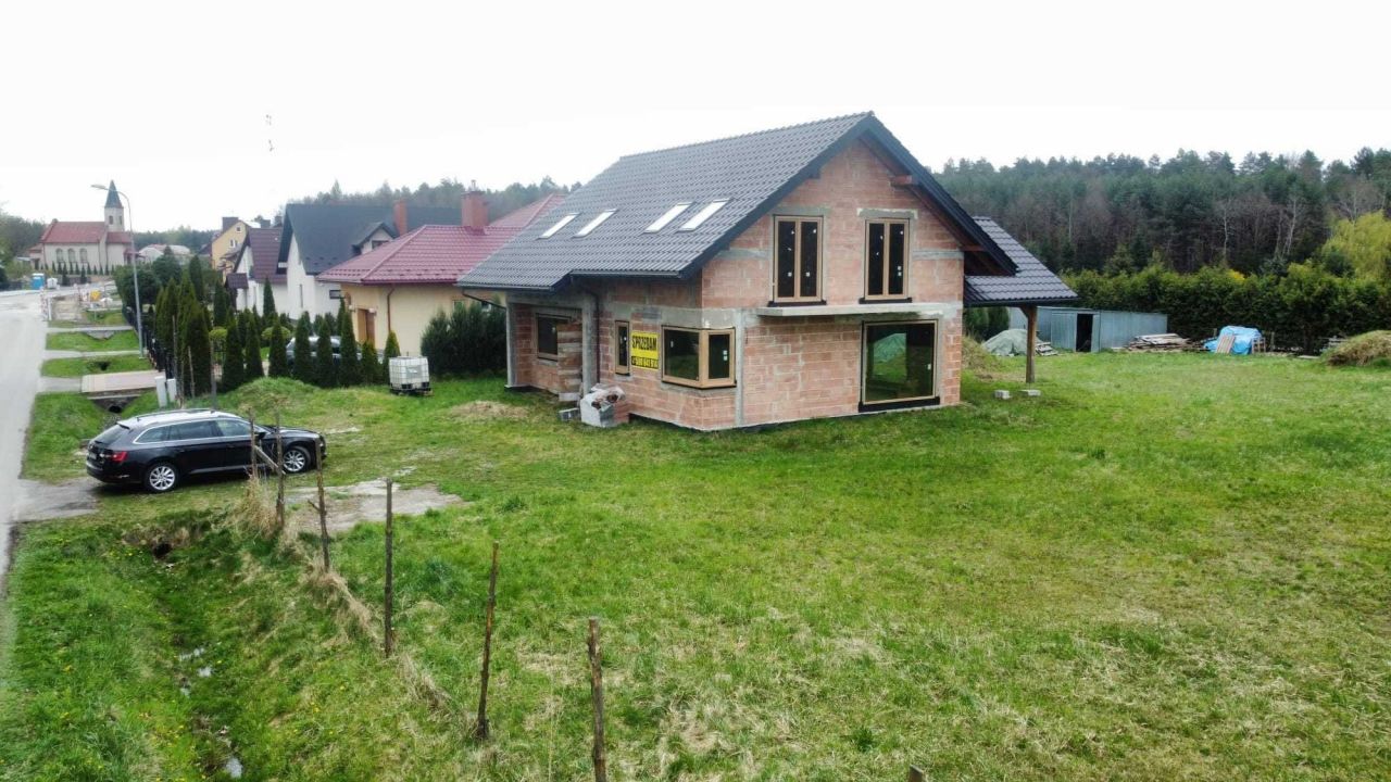 dom wolnostojący Antoniki. Zdjęcie 8