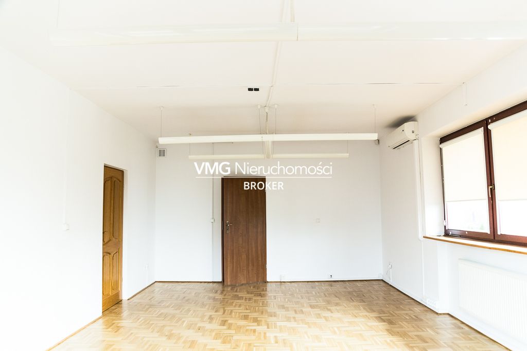 dom wolnostojący, 19 pokoi Warszawa Wawer. Zdjęcie 32