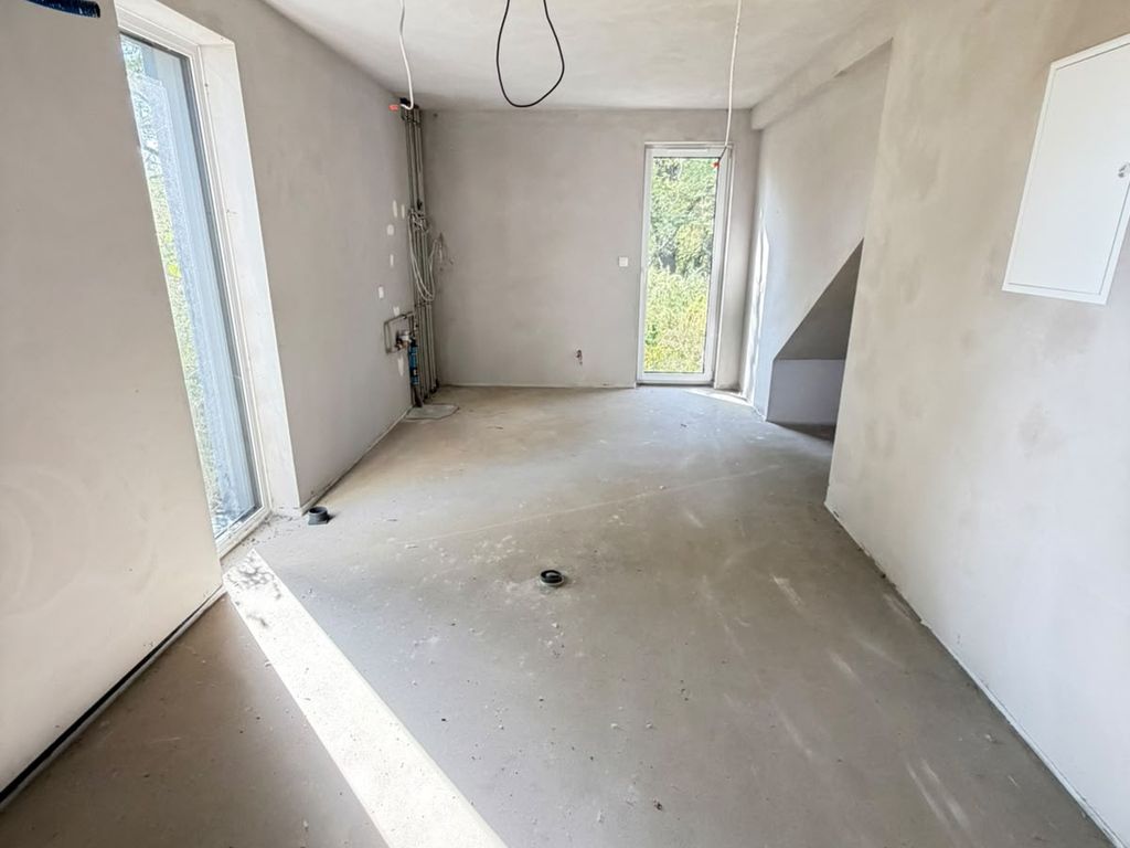 bliźniak, 5 pokoi Skierdy, ul. Modlińska. Zdjęcie 14