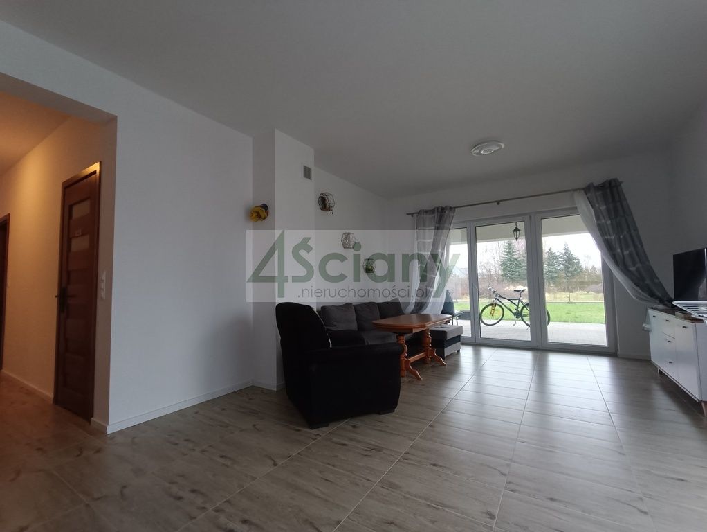 dom wolnostojący, 4 pokoje Rusiec. Zdjęcie 6