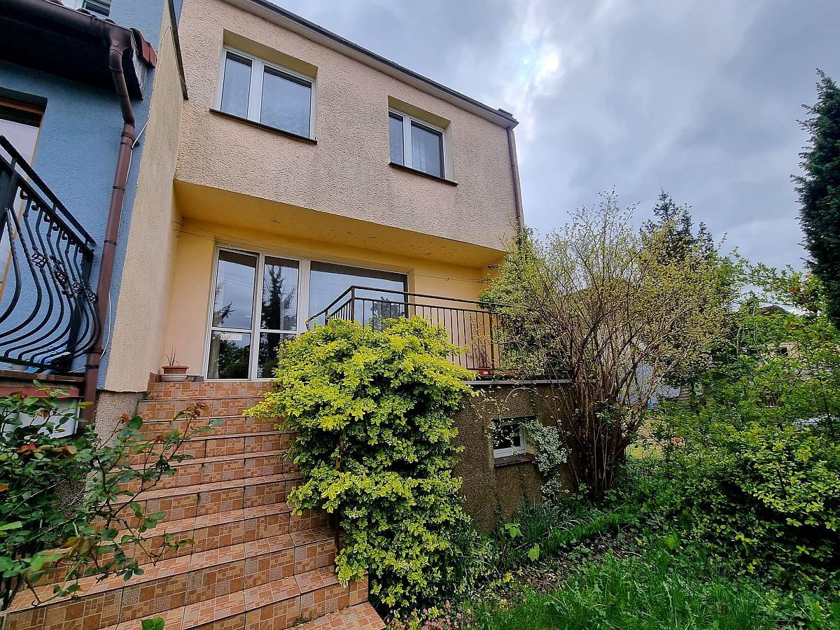 dom szeregowy, 4 pokoje Kamień Pomorski, ul. IV Pułku Piechoty. Zdjęcie 1