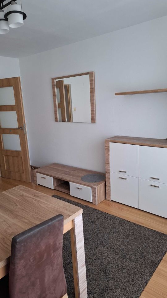 Mieszkanie 2-pokojowe Radomsko, ul. Jagiellońska. Zdjęcie 3
