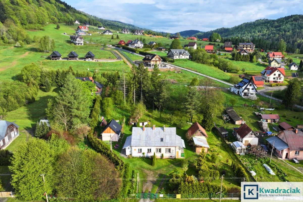 bliźniak, 4 pokoje Cisna