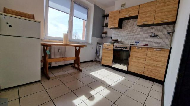 Mieszkanie 1-pokojowe Gliwice Łabędy, ul. Ludwika Waryńskiego. Zdjęcie 1