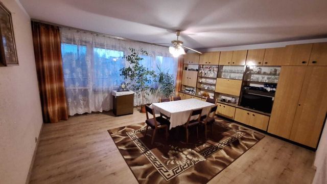 Mieszkanie 4-pokojowe Mielec Borek. Zdjęcie 1