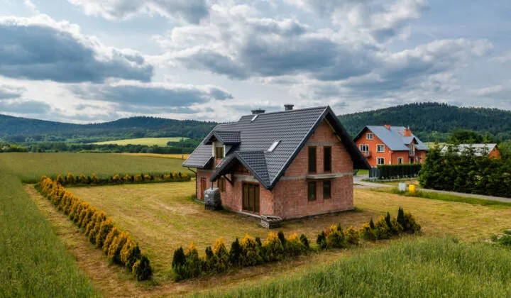 dom wolnostojący, 5 pokoi Krasna