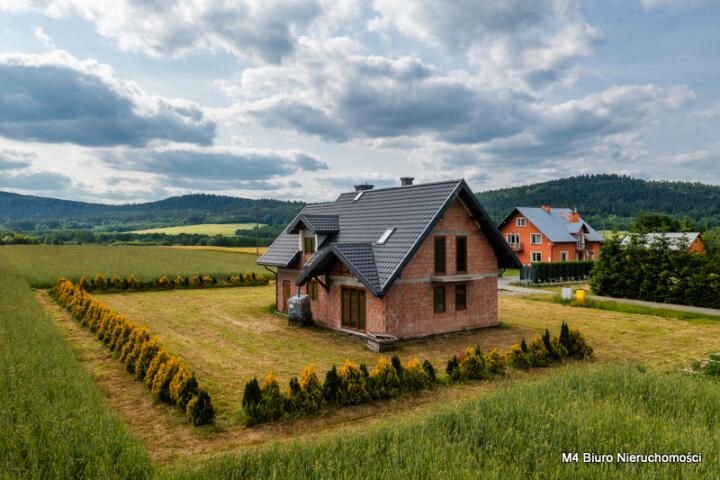 dom wolnostojący, 5 pokoi Krasna
