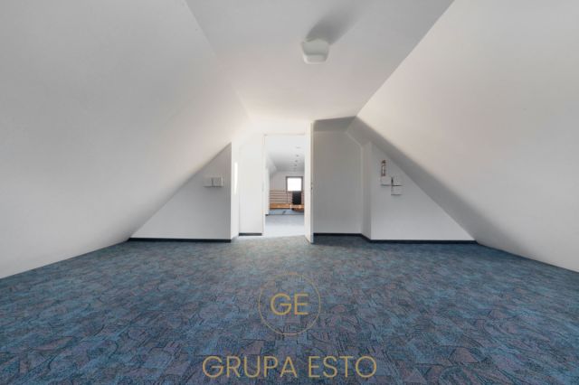 dom wolnostojący, 8 pokoi Kraków Kliny, ul. Narvik. Zdjęcie 18