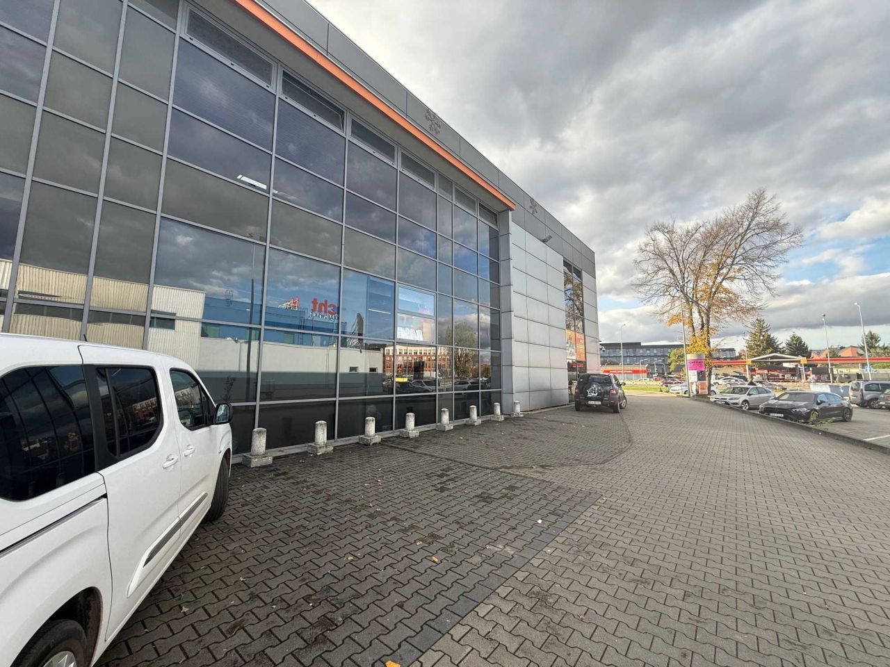 Lokal Kraków Podgórze, ul. Powstańców Wielkopolskich