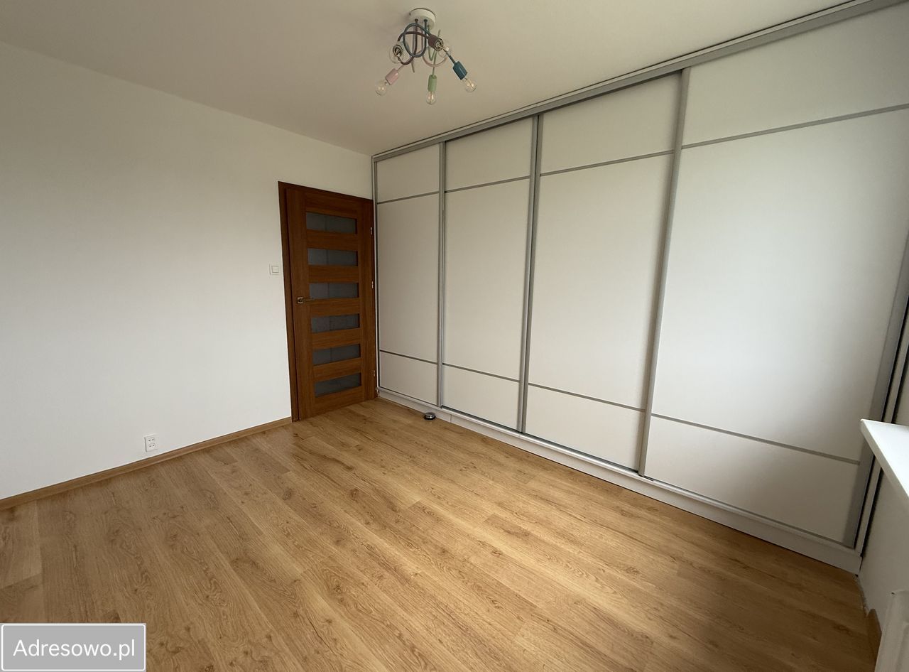 Mieszkanie 3-pokojowe Częstochowa, ul. Orkana. Zdjęcie 4