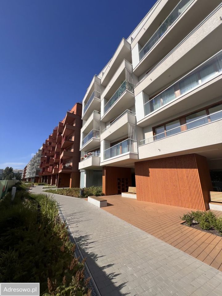 Mieszkanie 3-pokojowe Warszawa Kabaty, ul. Jerzego Iwanowa Szajnowicza. Zdjęcie 3