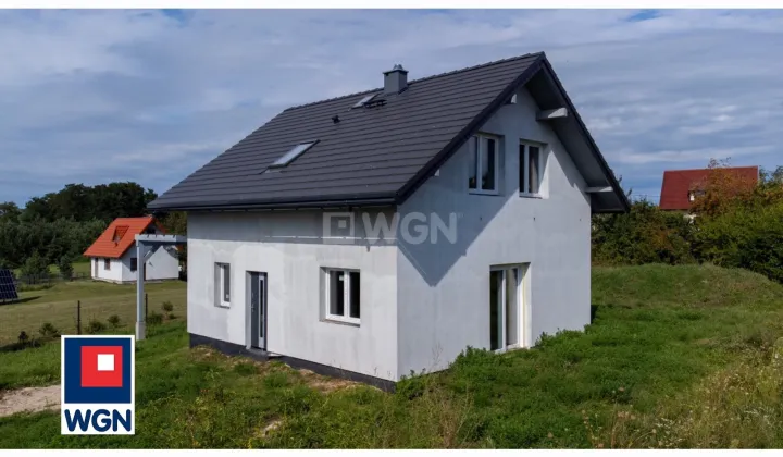 dom wolnostojący, 4 pokoje Tolkmicko, ul. Pogodna