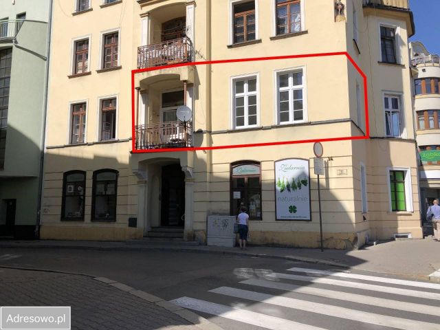 Mieszkanie 2-pokojowe Jelenia Góra Centrum, ul. Szkolna. Zdjęcie 1