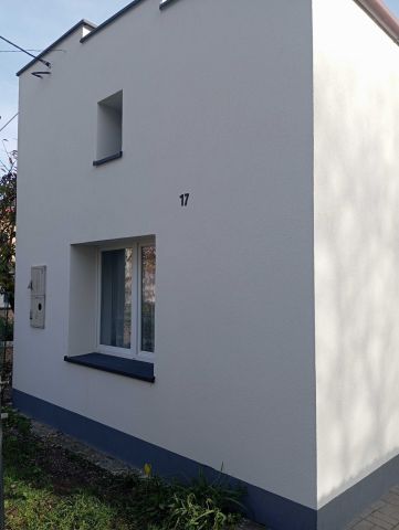 dom wolnostojący Sieradz, ul. Żabia. Zdjęcie 1