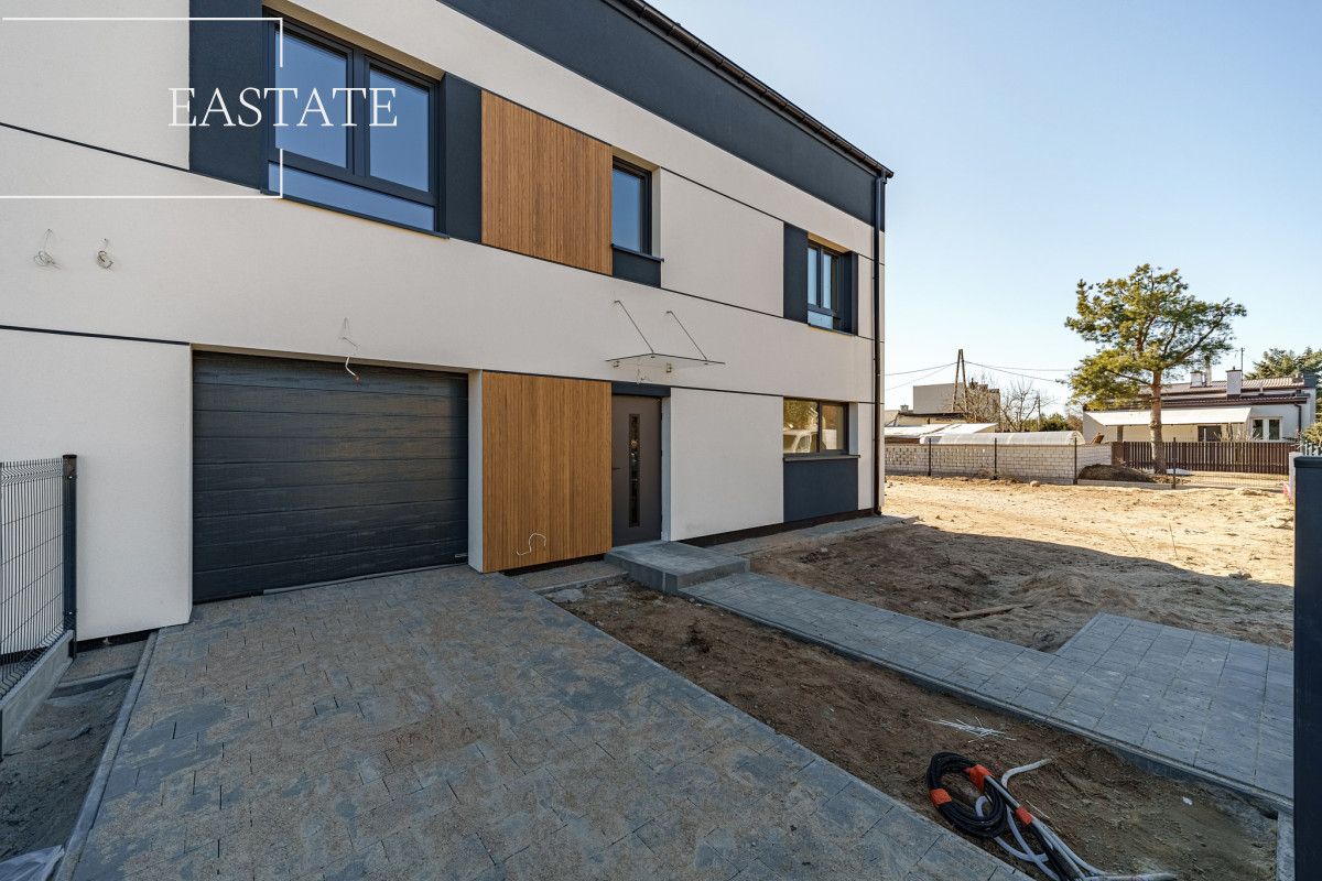 bliźniak, 5 pokoi Koczargi Stare, ul. Jagodowa. Zdjęcie 2